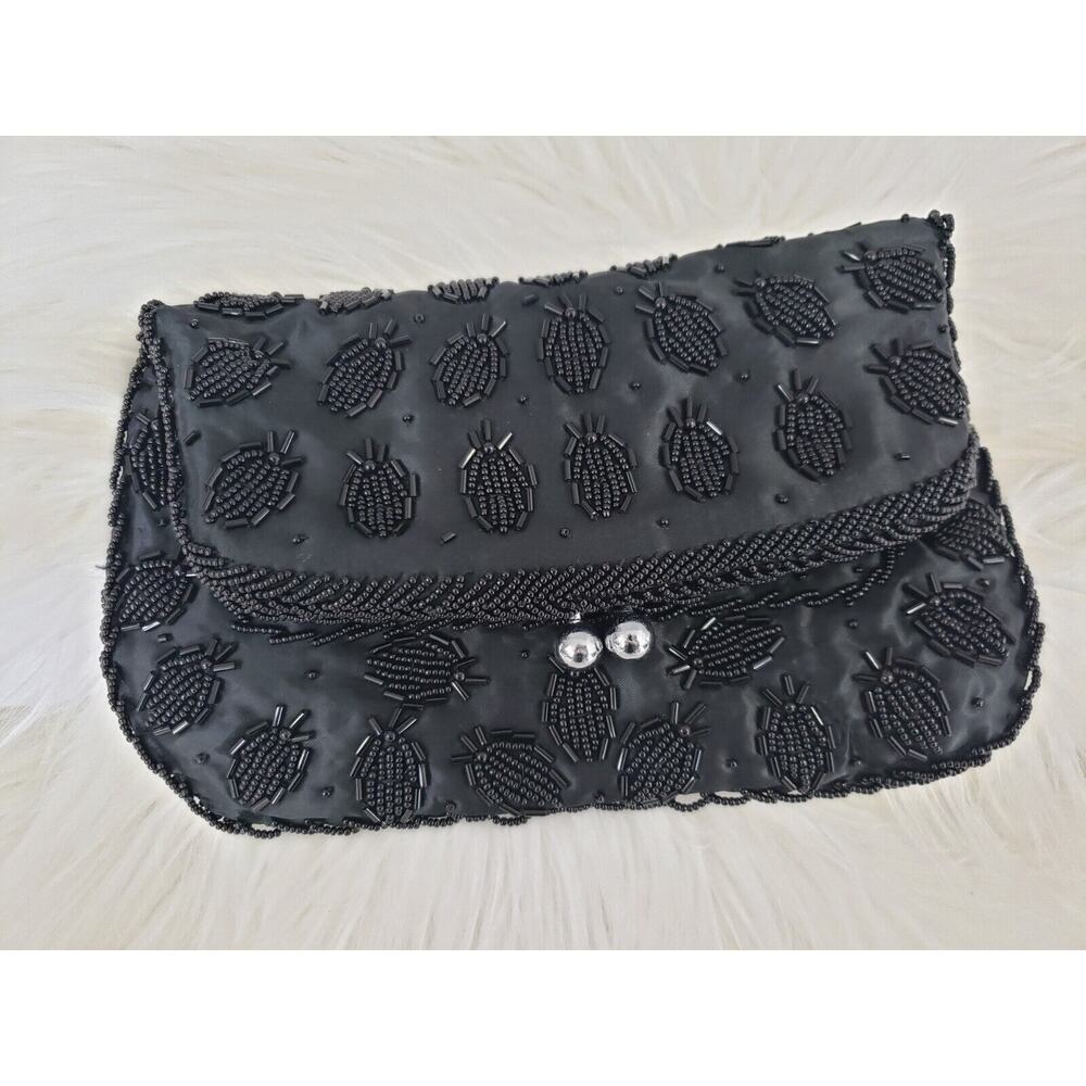 STUNNING Vintage 70s Black Silk Pineapple Fold Over Beaded Purse Clutch Swinger